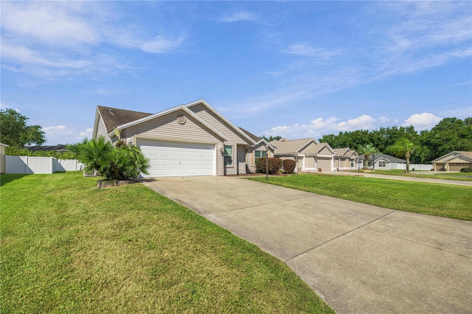 Single Family Residence at 12166 NE 51ST CIR, OXFORD, photo 32 of 33