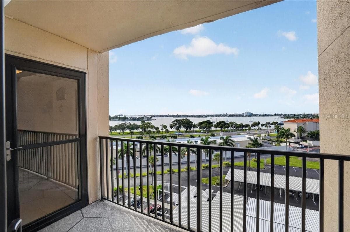 Balcony from entrance gate to front door - 7300 SUN ISLAND DR S #701, SOUTH PASADENA