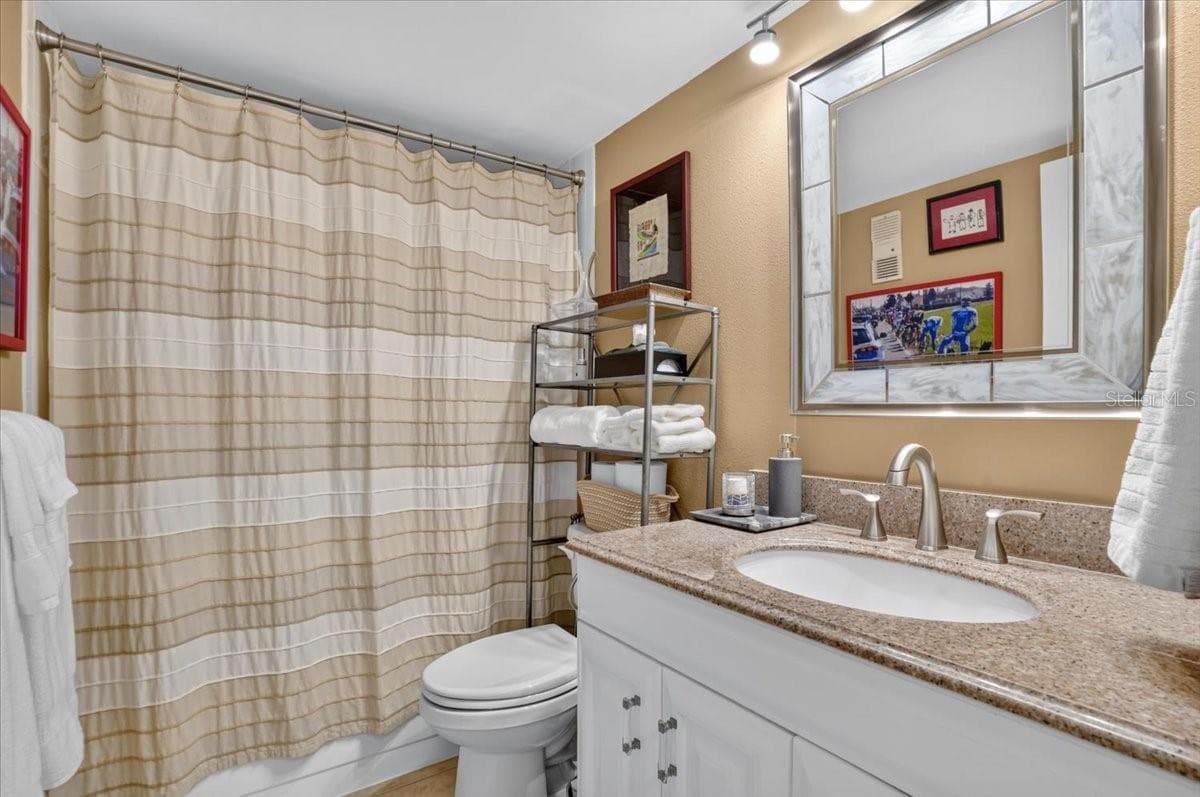 2nd bathroom - 7300 SUN ISLAND DR S #701, SOUTH PASADENA