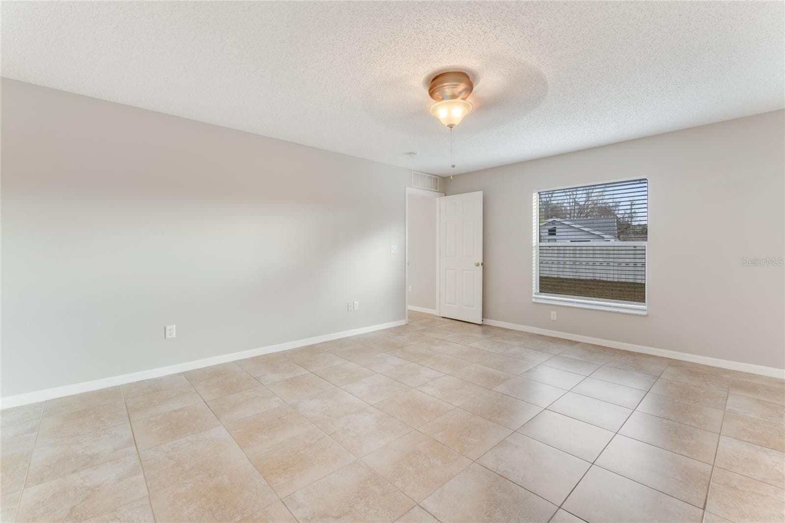 Single Family Residence at 209 PARKVIEW DR, PALM COAST, photo 13 of 28