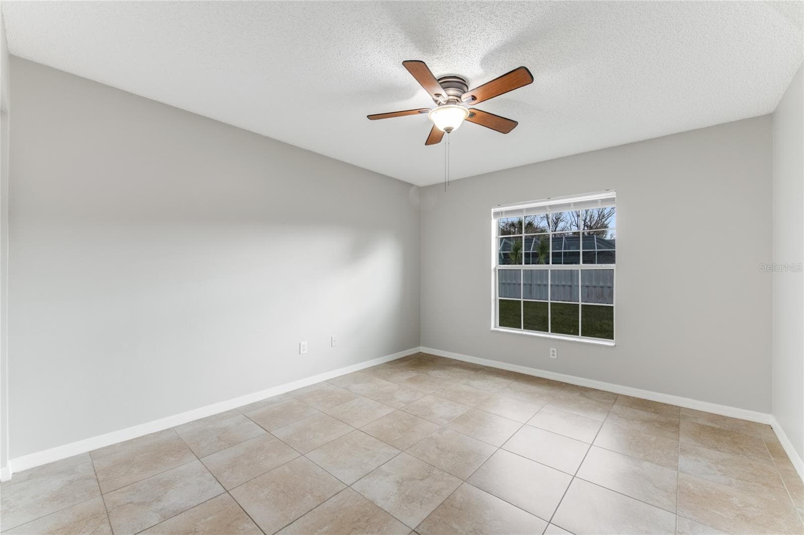 Single Family Residence at 209 PARKVIEW DR, PALM COAST, photo 19 of 28