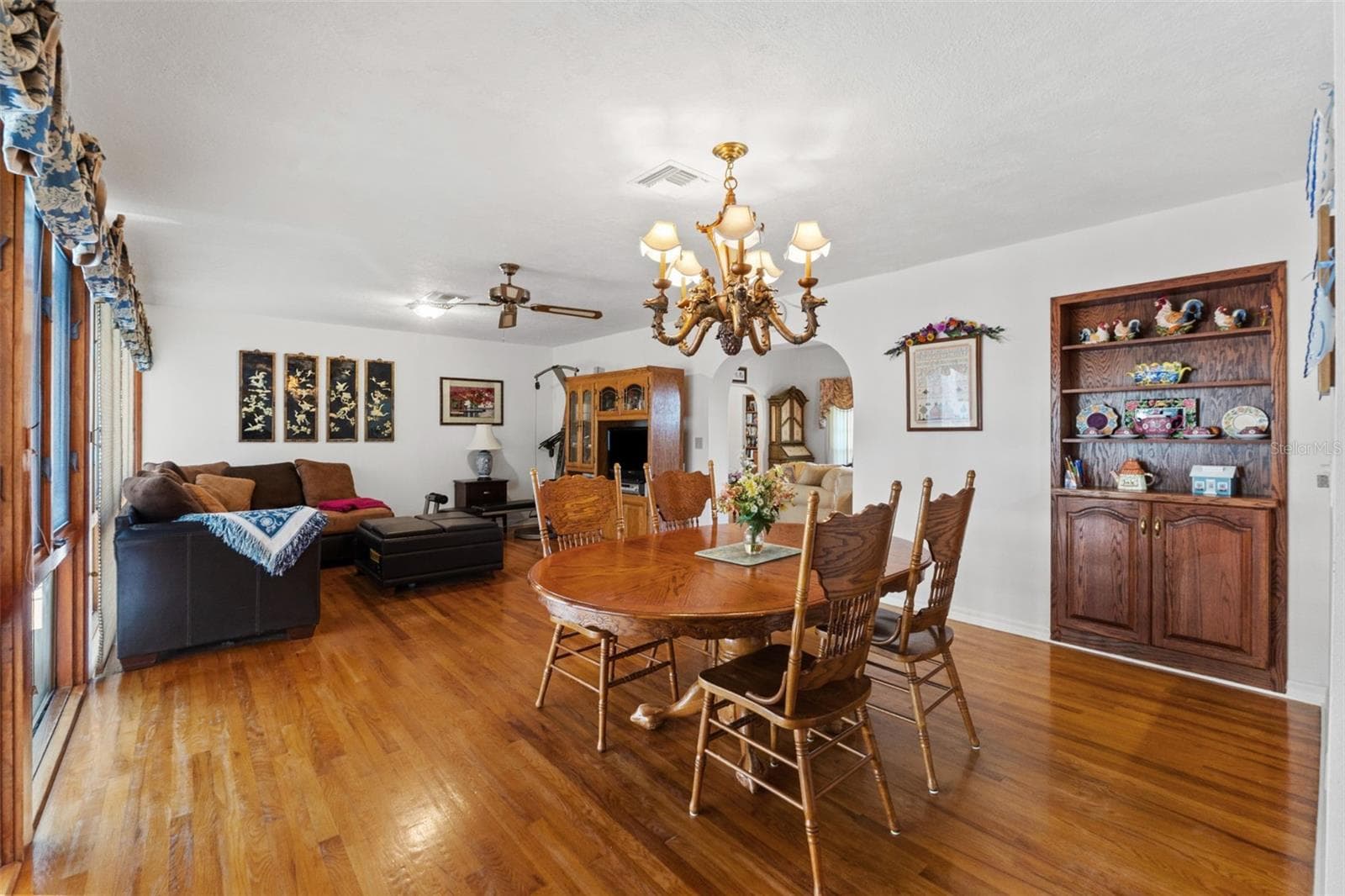 Single Family Residence at 8943 SILVER LAKE DR, LEESBURG, photo 22 of 54