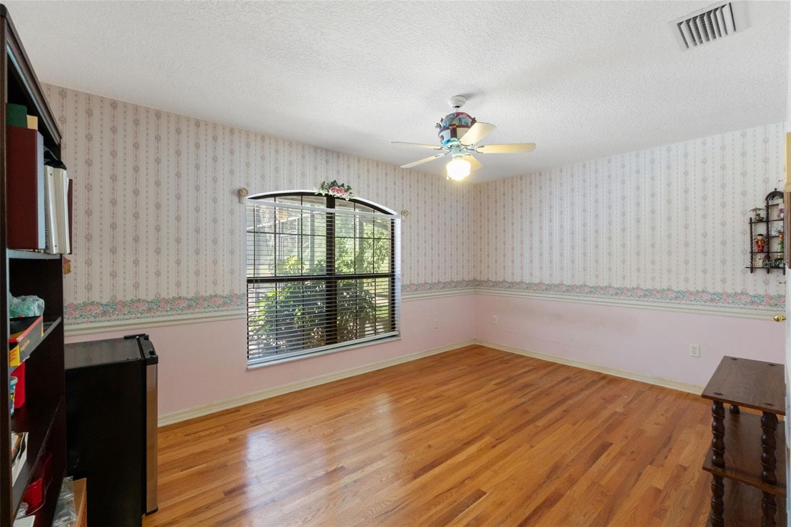 Single Family Residence at 8943 SILVER LAKE DR, LEESBURG, photo 27 of 54