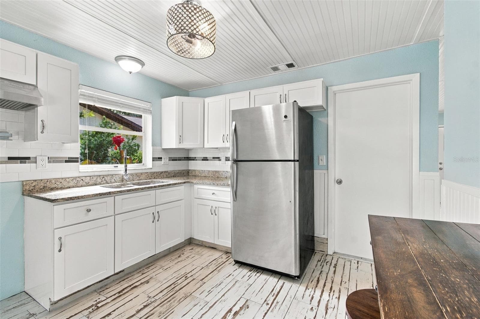 Single Family Residence at 3031 MUIR ST, HOLIDAY, photo 11 of 53