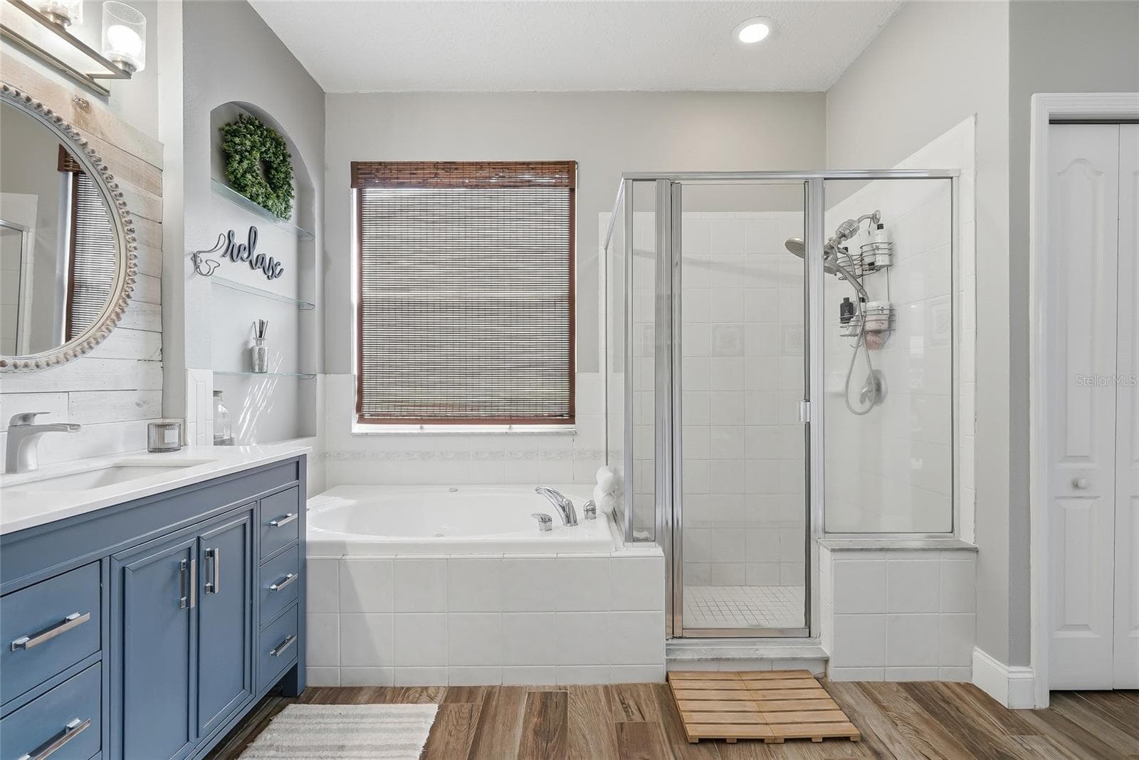 Primary En Suite Bathroom - 3230 STONEBRIDGE TRL, VALRICO