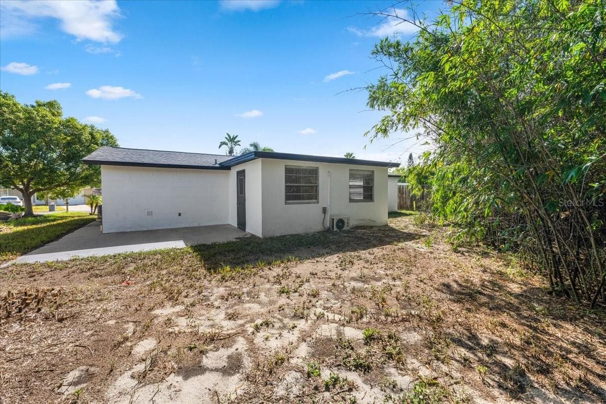 Single Family Residence at 11819 BINGHAM DR, PORT RICHEY, photo 38 of 39