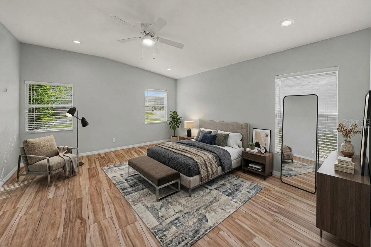 Virtually Staged - 3936 E EDEN ROC CIR #1, TAMPA