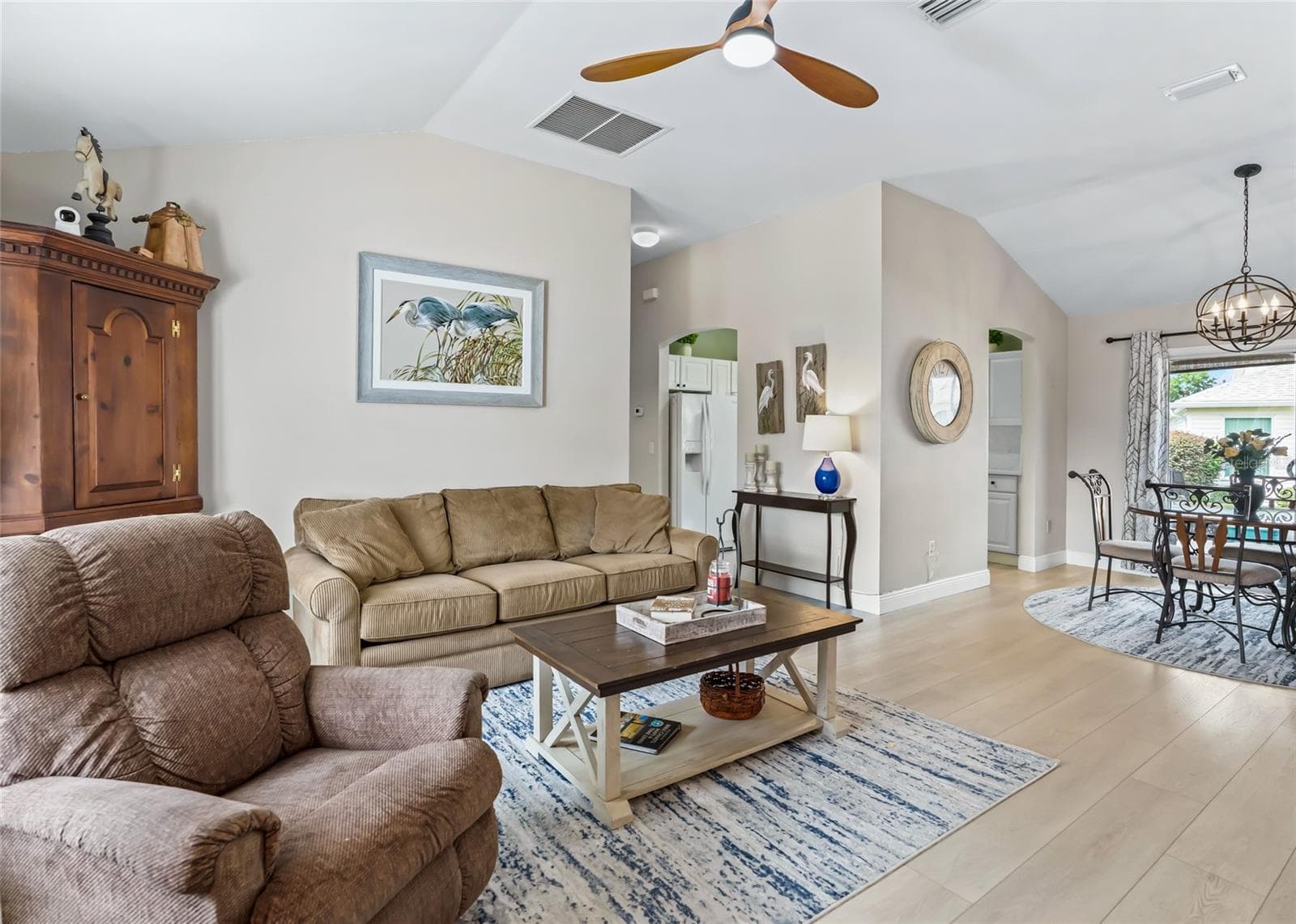 Single Family Residence at 3001 GLENWOOD PL, THE VILLAGES, photo 4 of 44