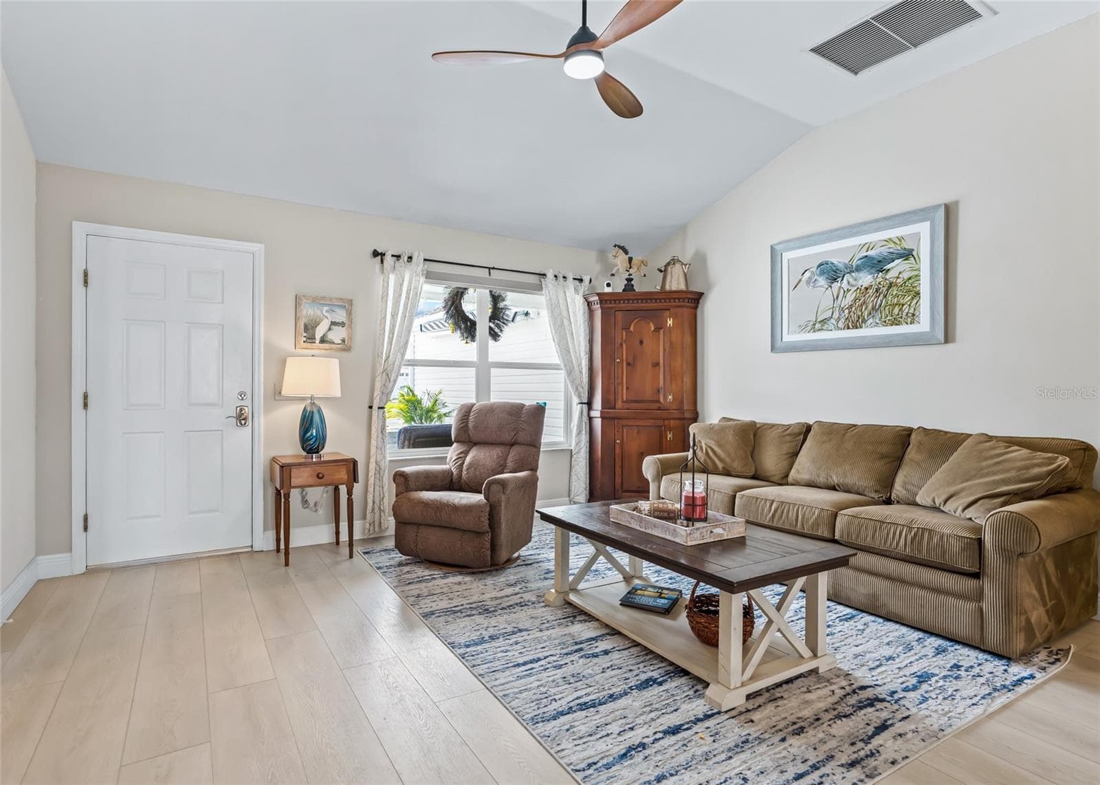 Single Family Residence at 3001 GLENWOOD PL, THE VILLAGES, photo 5 of 44