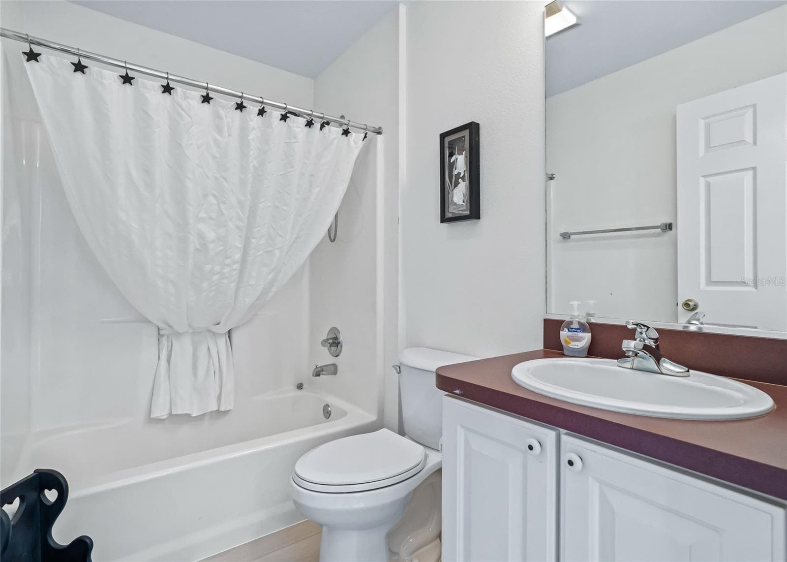 Single Family Residence at 3001 GLENWOOD PL, THE VILLAGES, photo 24 of 44