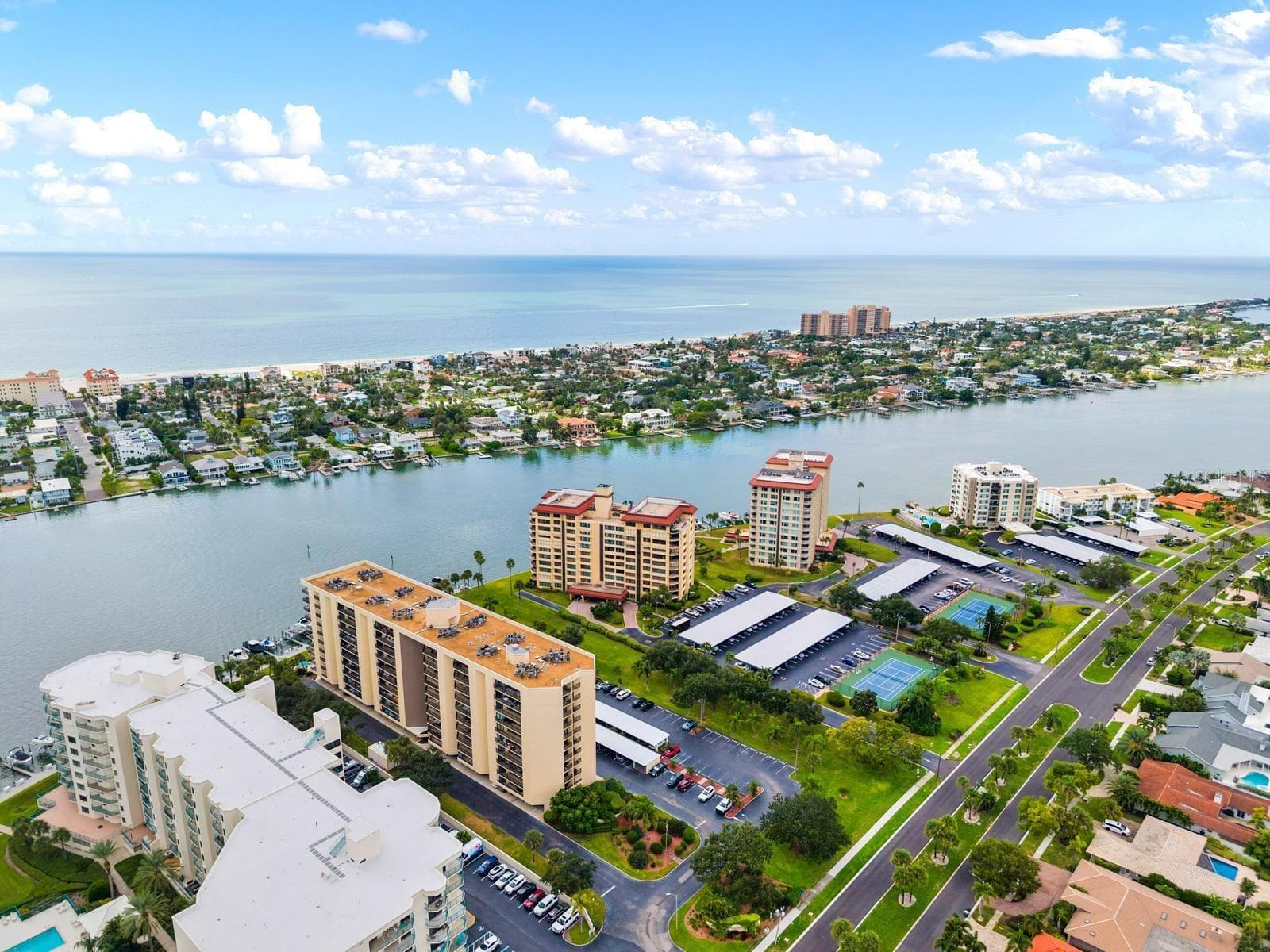 Condominium at 690 ISLAND WAY #912, CLEARWATER, photo 38 of 52