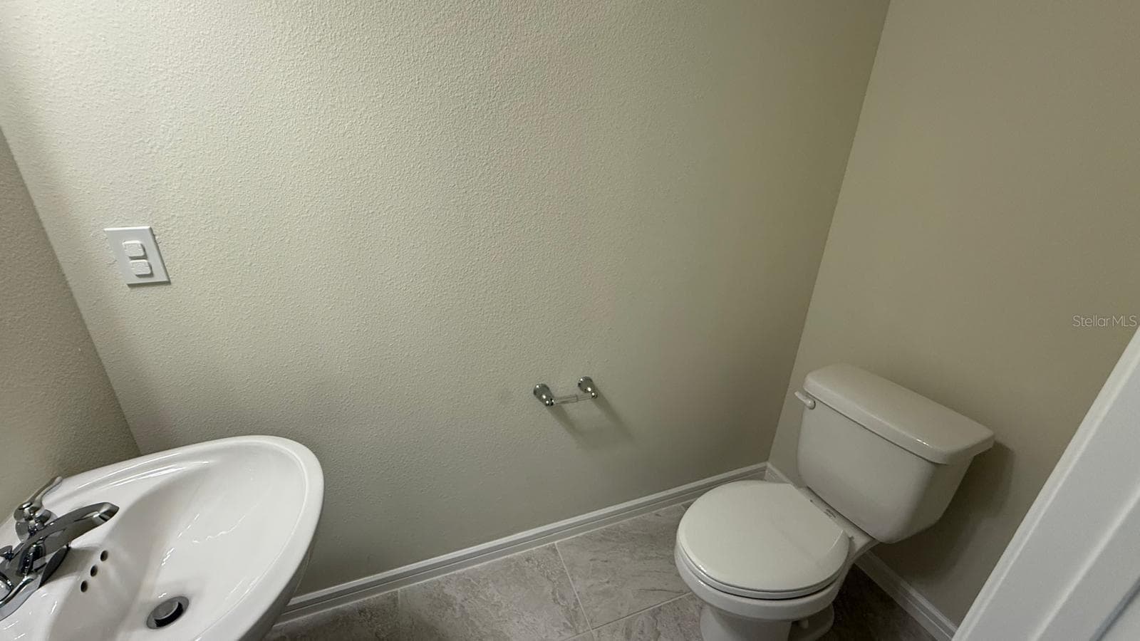 Townhouse at 2599 WINSOME WAY, DAVENPORT, photo 17 of 18