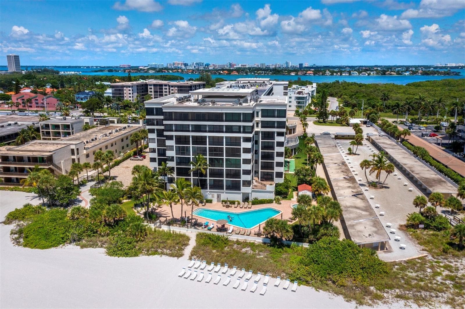 1102 BENJAMIN FRANKLIN DR #810