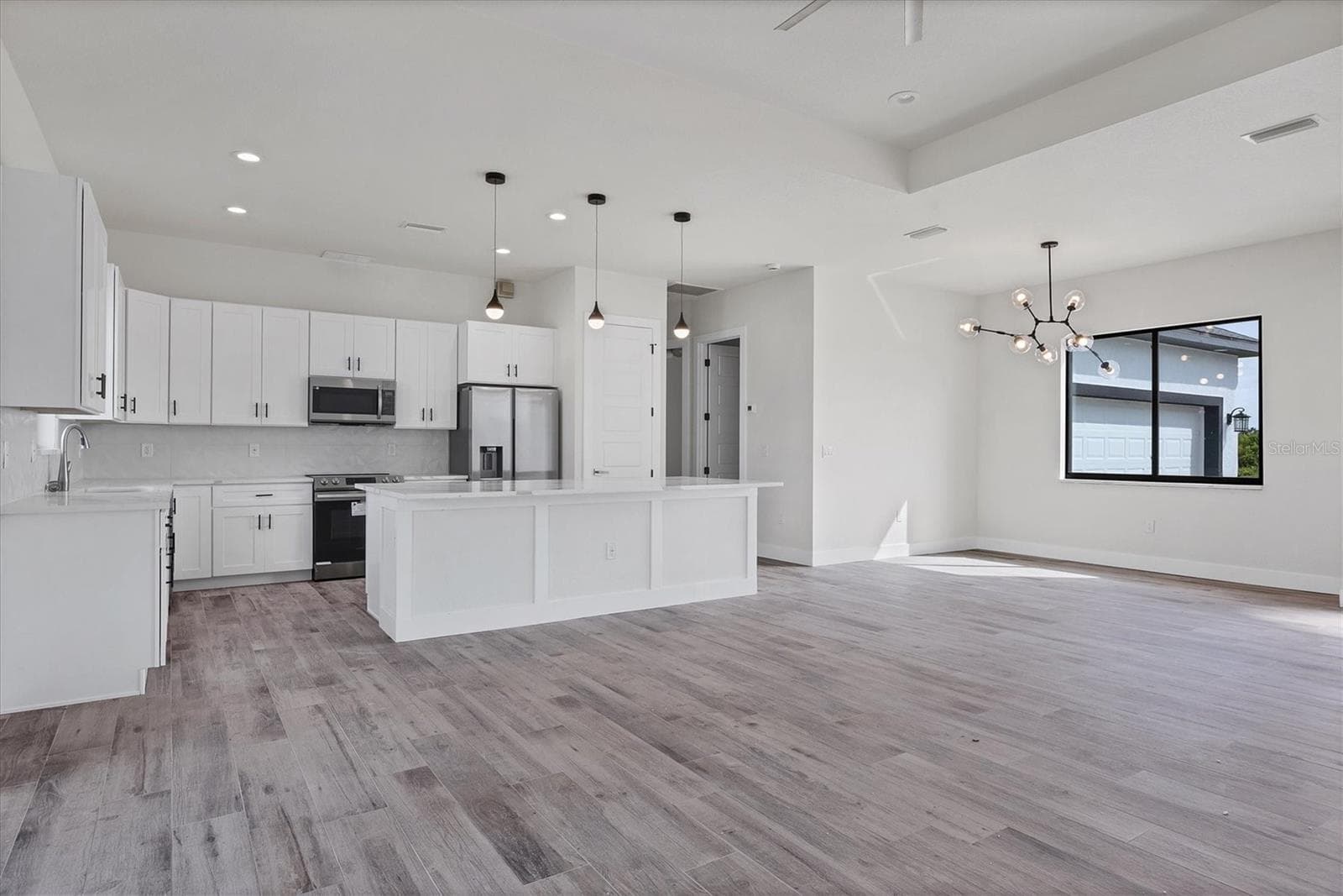 Single Family Residence at 200 REDWOOD RD, ROTONDA WEST, photo 11 of 30