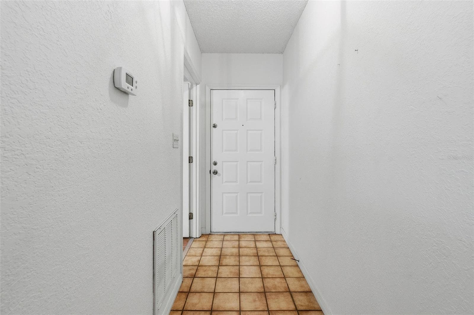 Condominium at 6387 92ND PL N #1502, PINELLAS PARK, photo 5 of 36