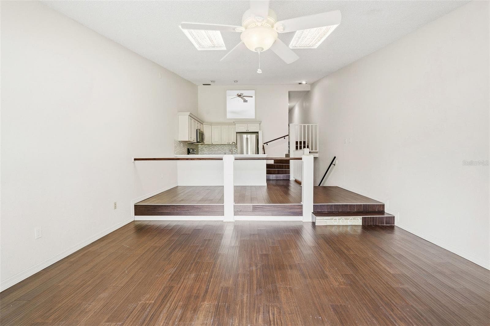 Condominium at 6387 92ND PL N #1502, PINELLAS PARK, photo 6 of 36