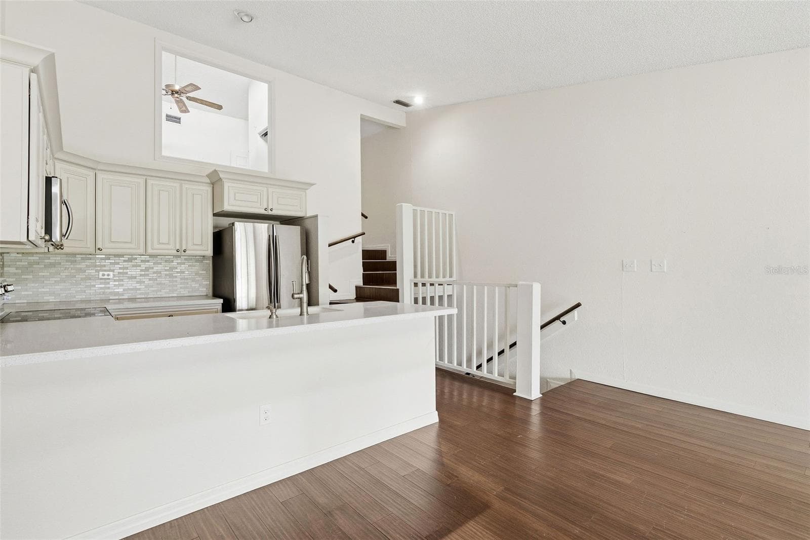 Condominium at 6387 92ND PL N #1502, PINELLAS PARK, photo 13 of 36