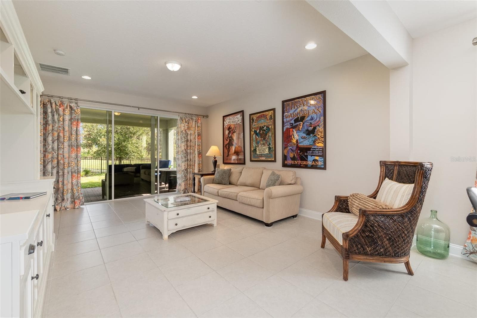 Single Family Residence at 13557 PARKFIELD WAY, WINTER GARDEN, photo 6 of 45