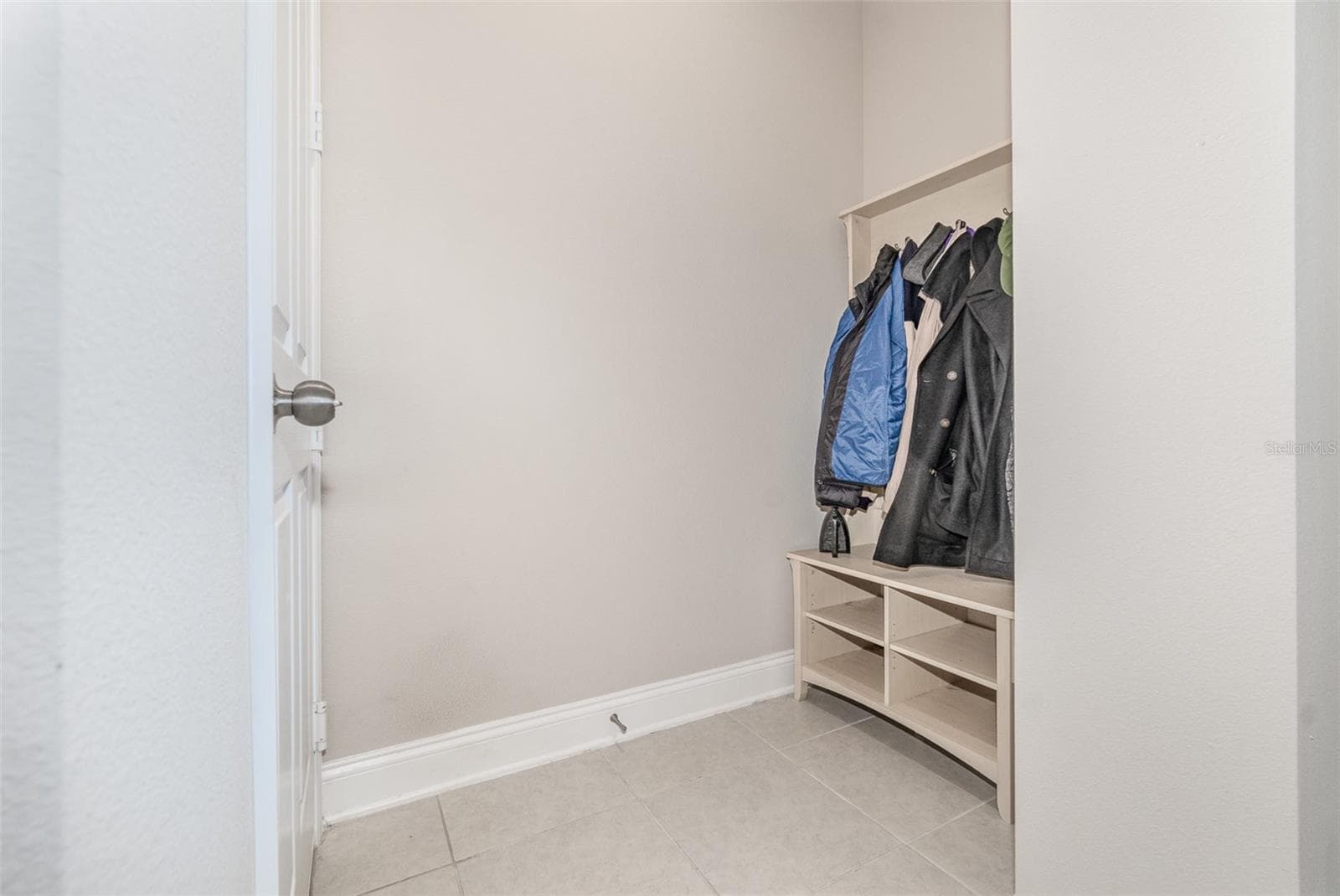 Mud Room from Garage - 13557 PARKFIELD WAY, WINTER GARDEN