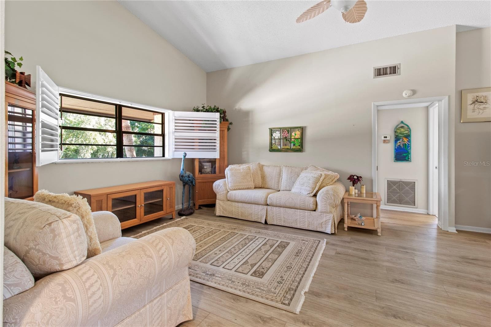 Condominium at 4640 RED MAPLE RD #1208, BRADENTON, photo 11 of 44