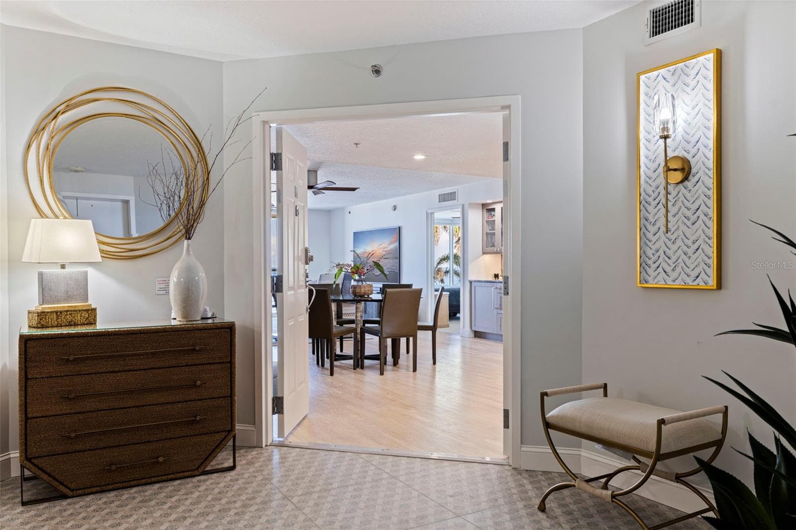 Double entry doors to unit #302 - 19616 GULF BLVD #302, INDIAN SHORES