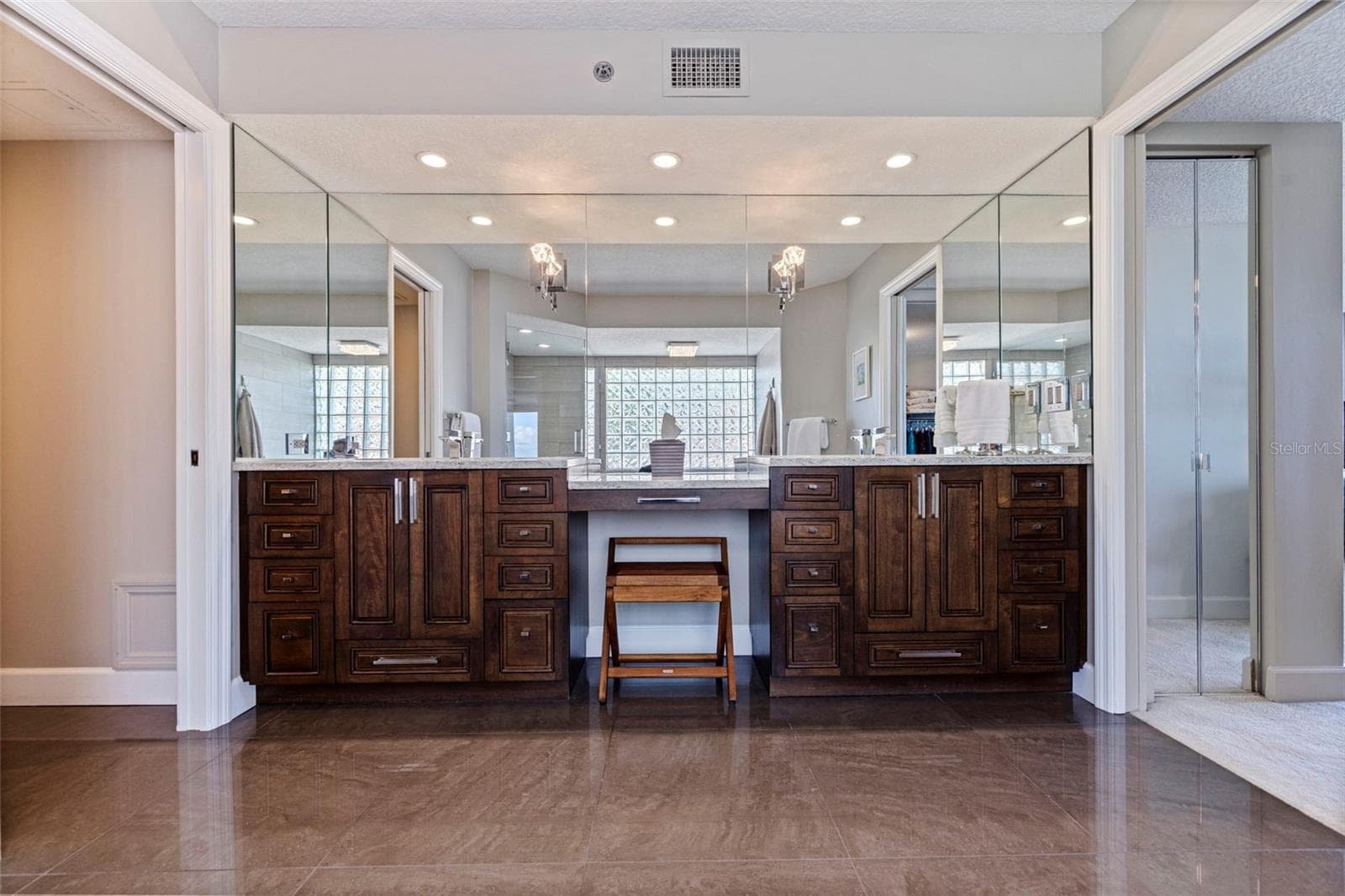 Primary en-suite, double vanities - 19616 GULF BLVD #302, INDIAN SHORES