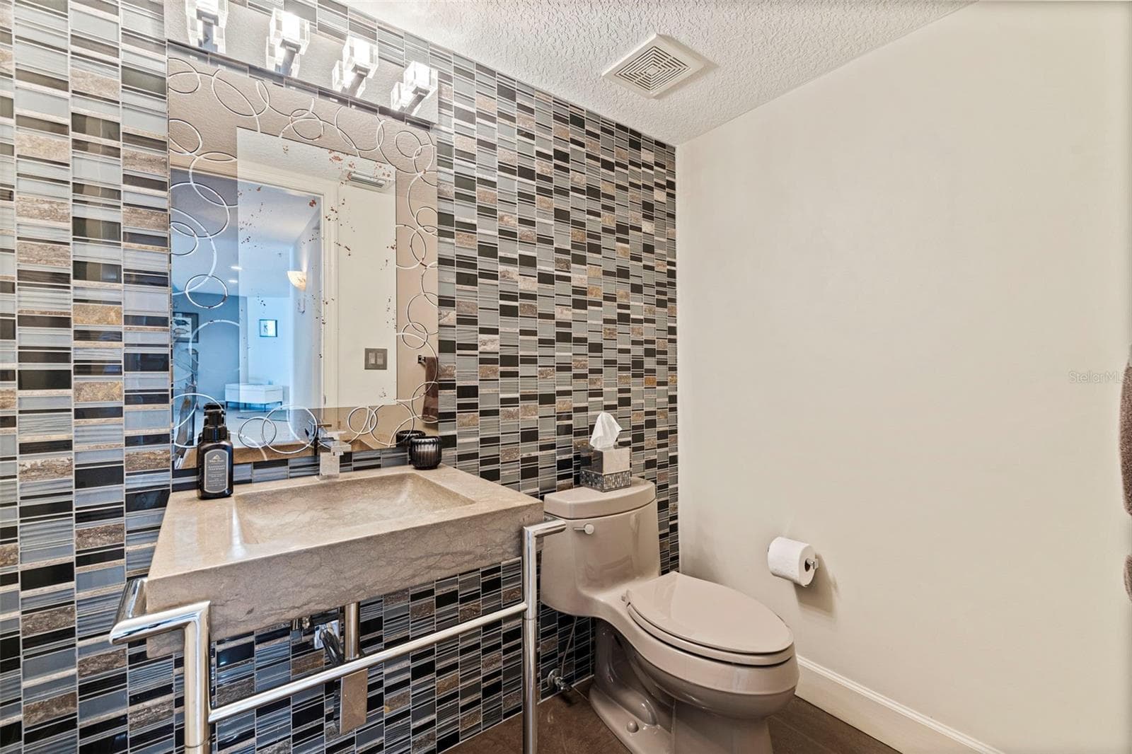 Half bath - 19616 GULF BLVD #302, INDIAN SHORES