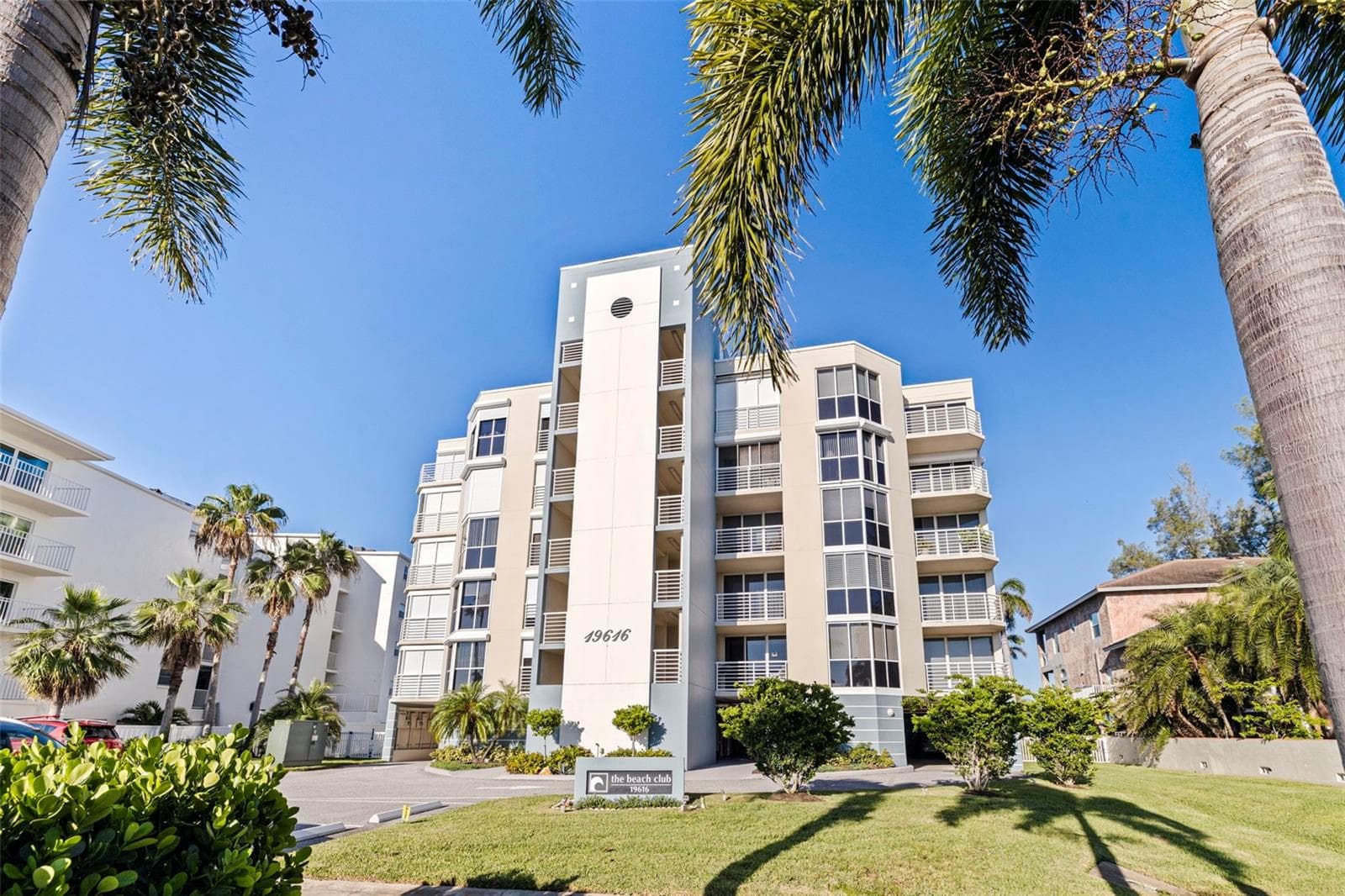 Welcome home - 19616 GULF BLVD #302, INDIAN SHORES