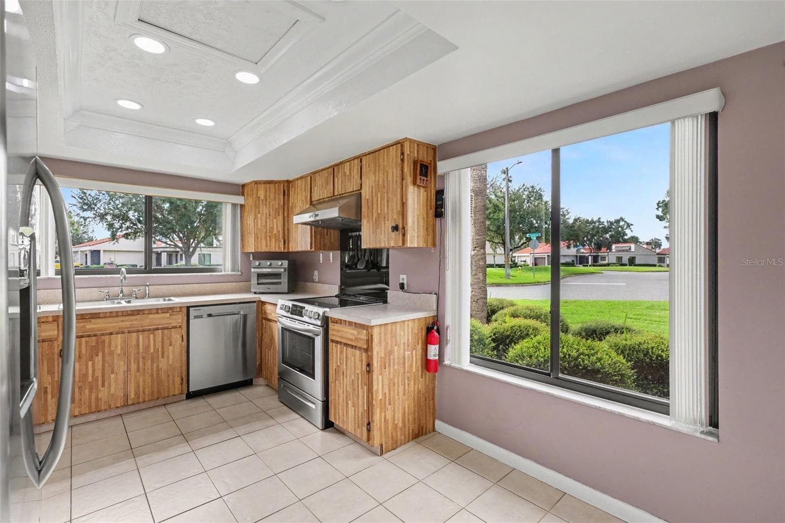 Townhouse at 103 VALENCIA CT N, PLANT CITY, photo 12 of 30