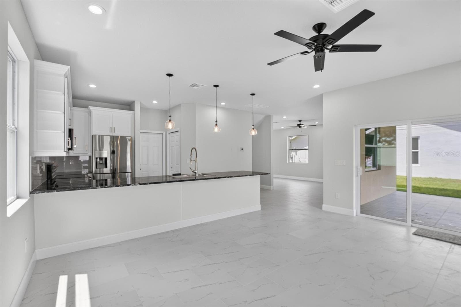 Single Family Residence at 11521 HIGDON DR, THONOTOSASSA, photo 21 of 42