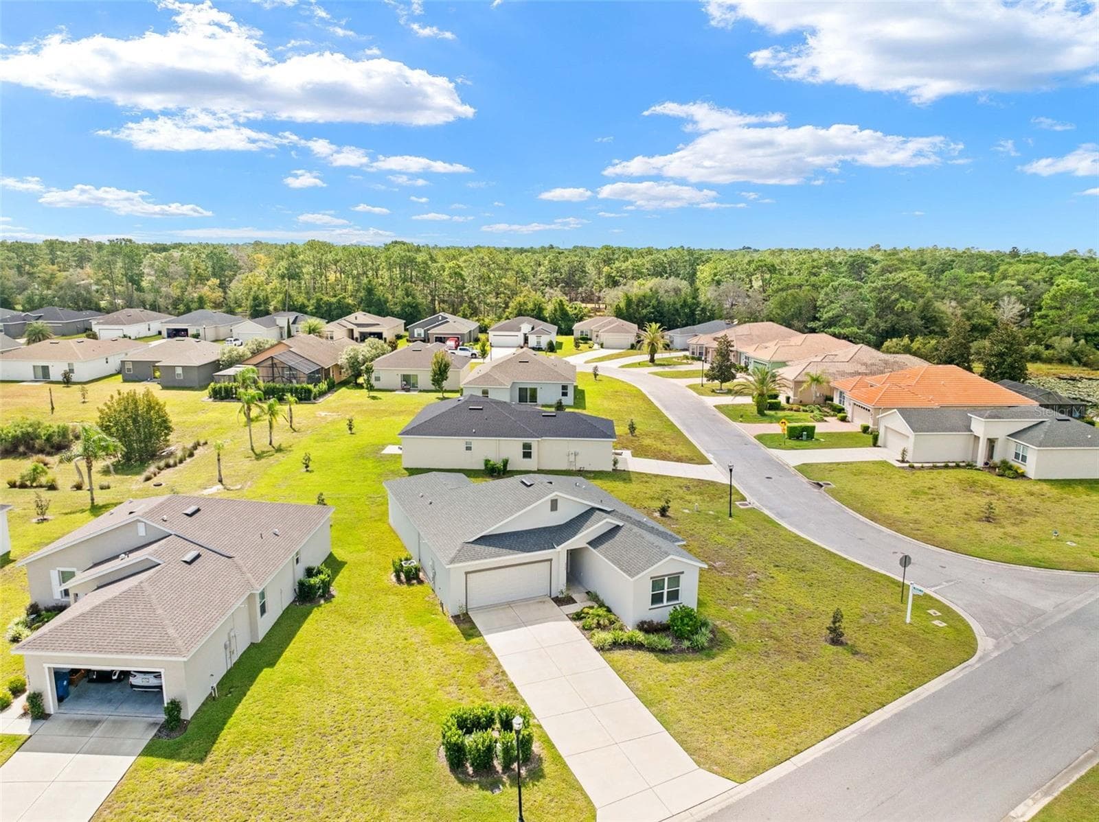 Single Family Residence at 8952 MISSISSIPPI RUN, WEEKI WACHEE, photo 2 of 76