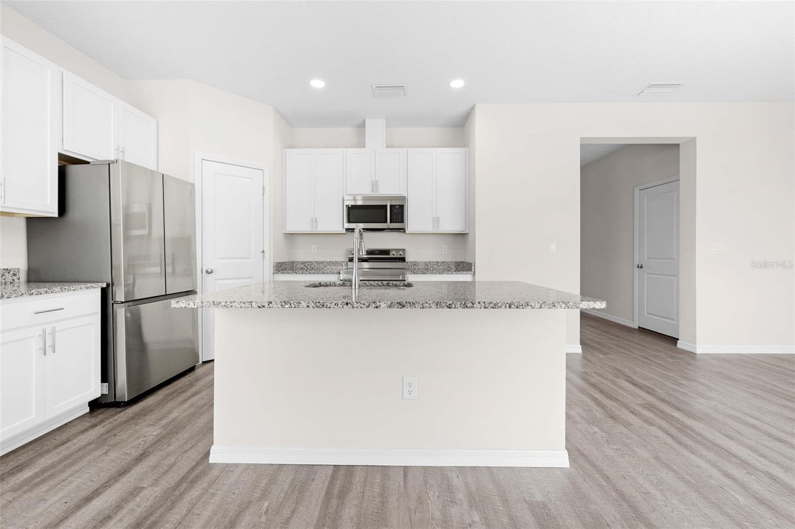 Single Family Residence at 8952 MISSISSIPPI RUN, WEEKI WACHEE, photo 13 of 76