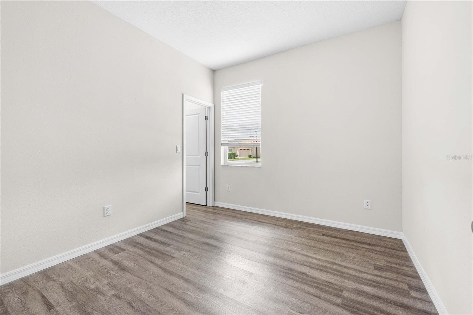 Single Family Residence at 8952 MISSISSIPPI RUN, WEEKI WACHEE, photo 27 of 76