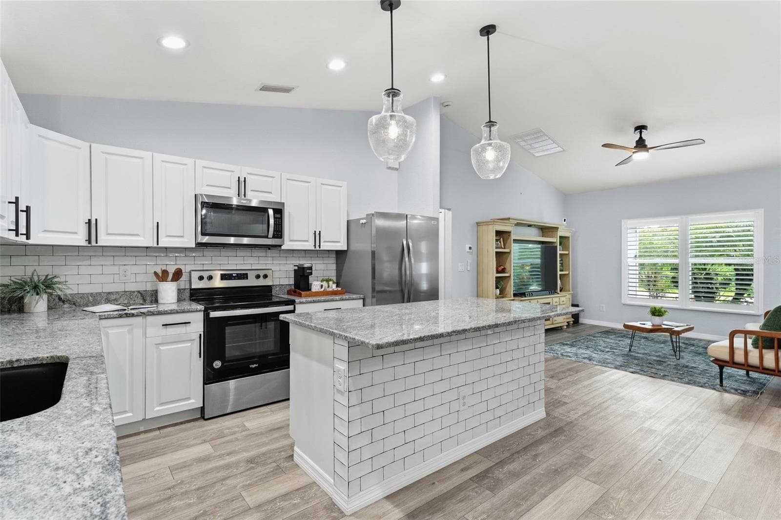 Single Family Residence at 158 RAVENSWOOD BLVD, PORT CHARLOTTE, photo 14 of 48