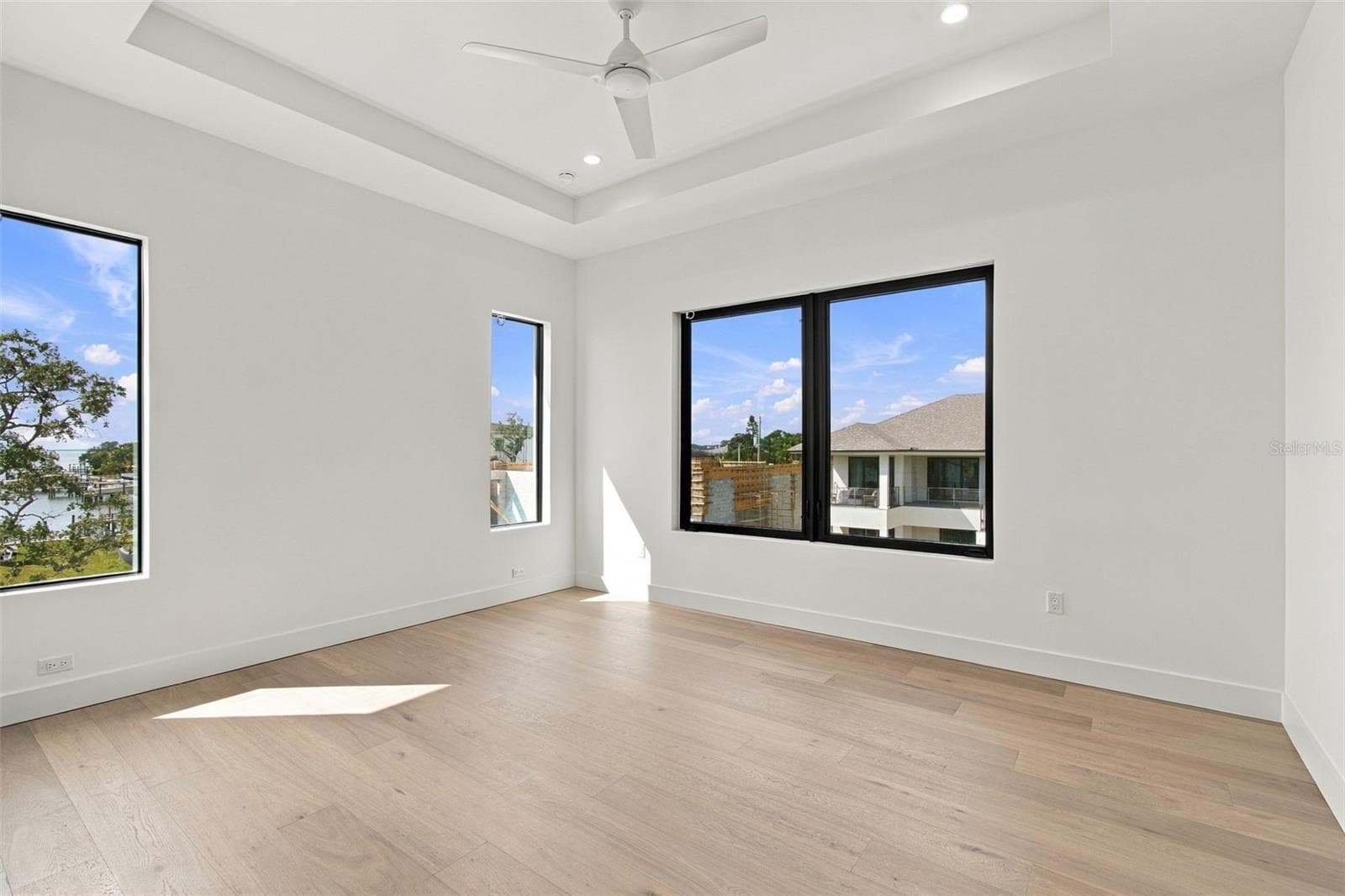 Single Family Residence at 5023 W LEONA ST, TAMPA, photo 45 of 70
