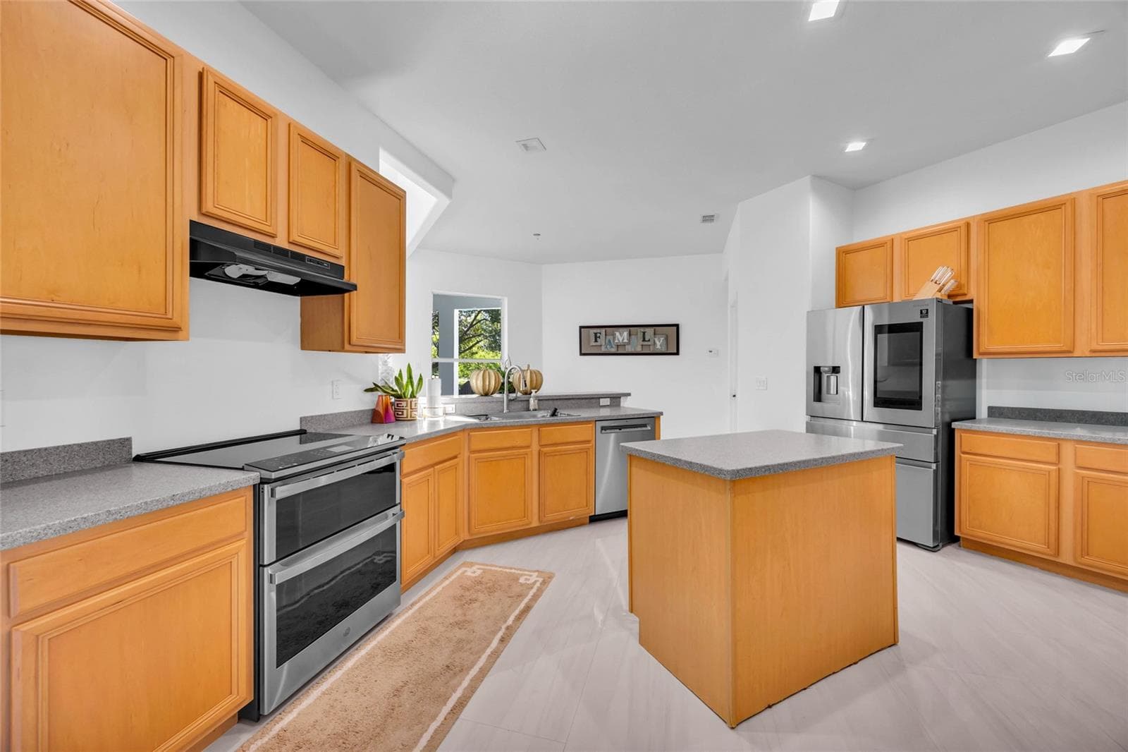 Single Family Residence at 2935 WILLOW BAY TER, CASSELBERRY, photo 19 of 67