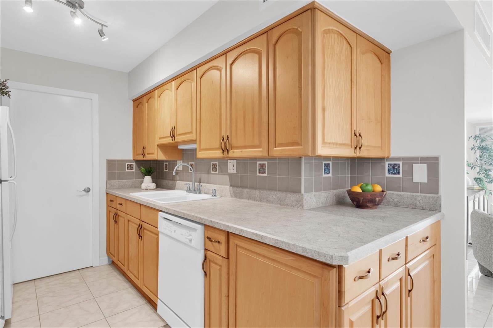 Condominium at 10355 PARADISE BLVD #208, TREASURE ISLAND, photo 24 of 85