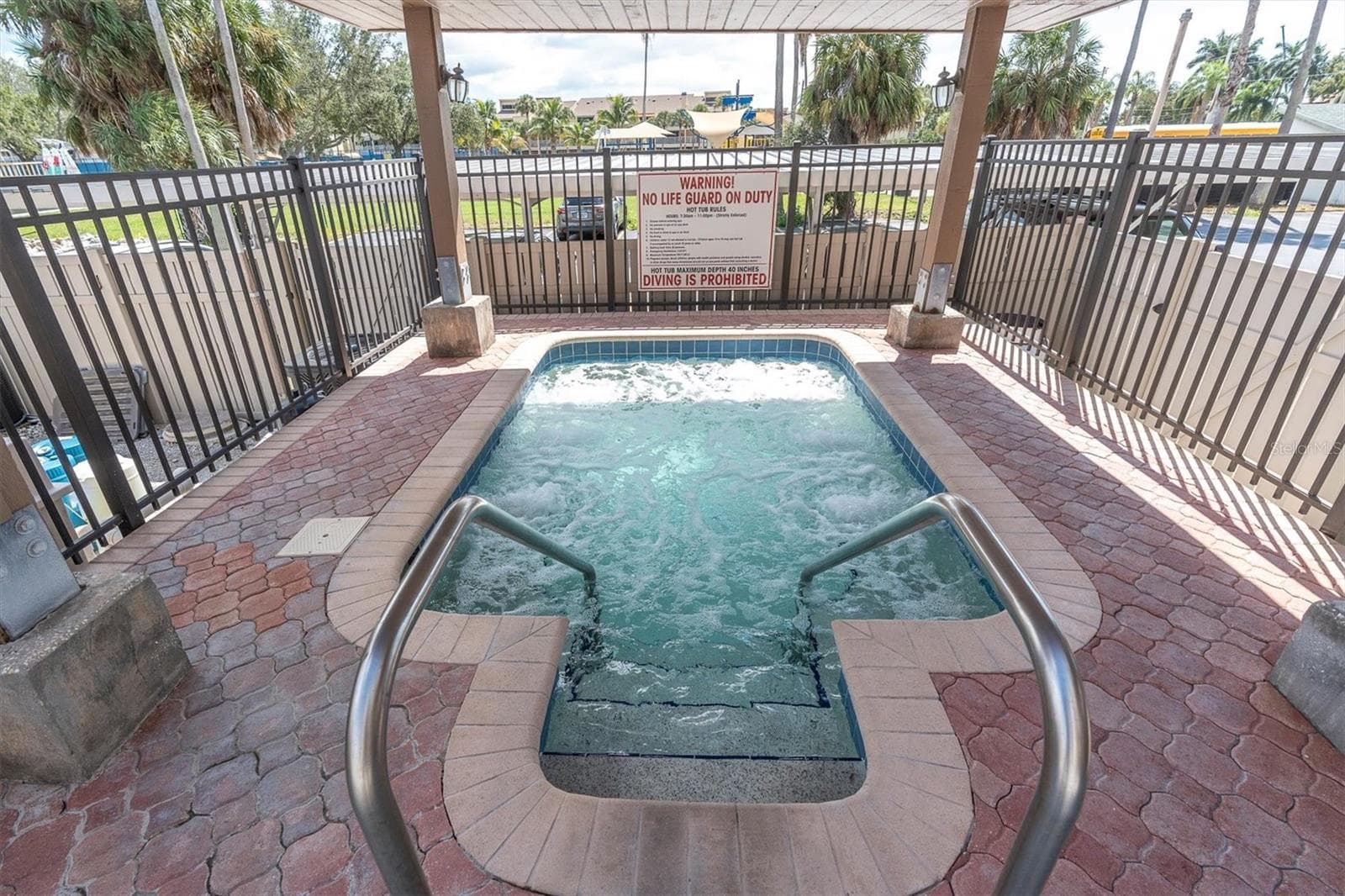Spa - 10355 PARADISE BLVD #208, TREASURE ISLAND
