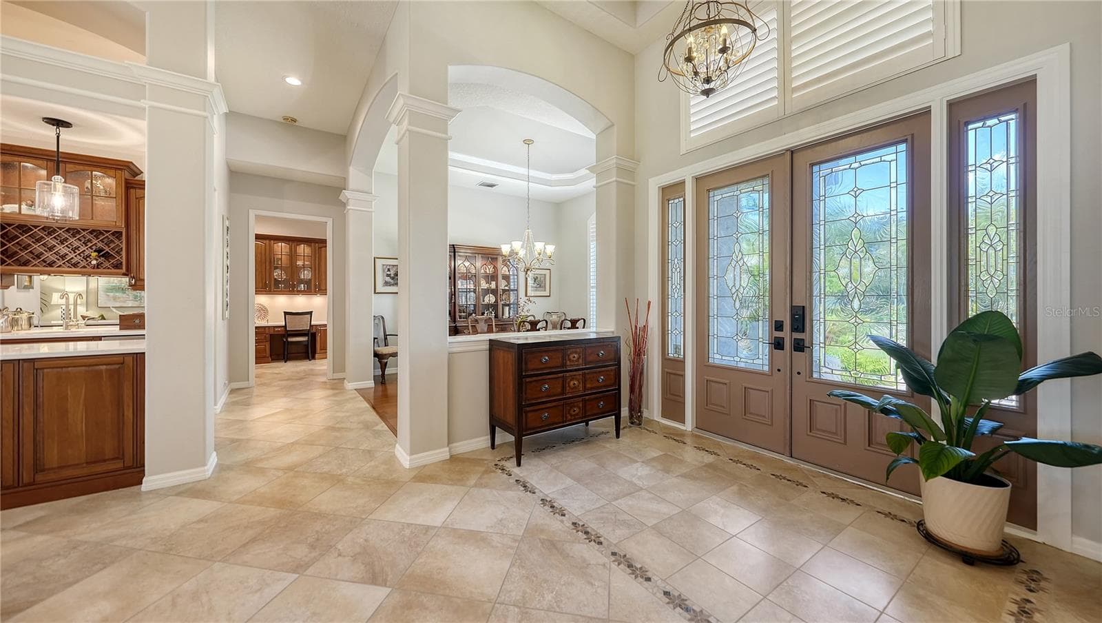 Single Family Residence at 3194 CHARLES MACDONALD DR, SARASOTA, photo 6 of 60