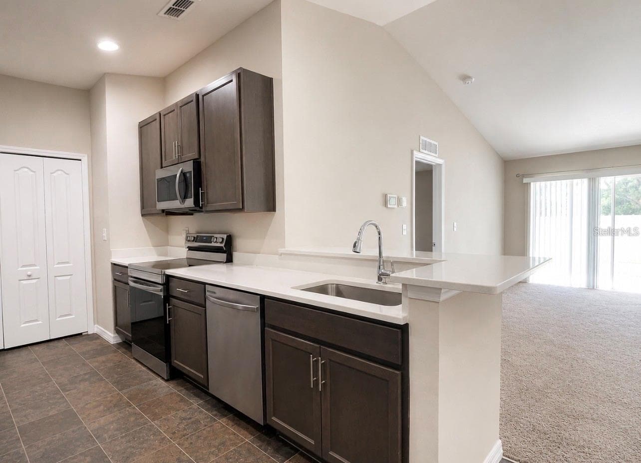 Single Family Residence at 276 ARBUTHNOT ST, WINTER HAVEN, photo 11 of 22