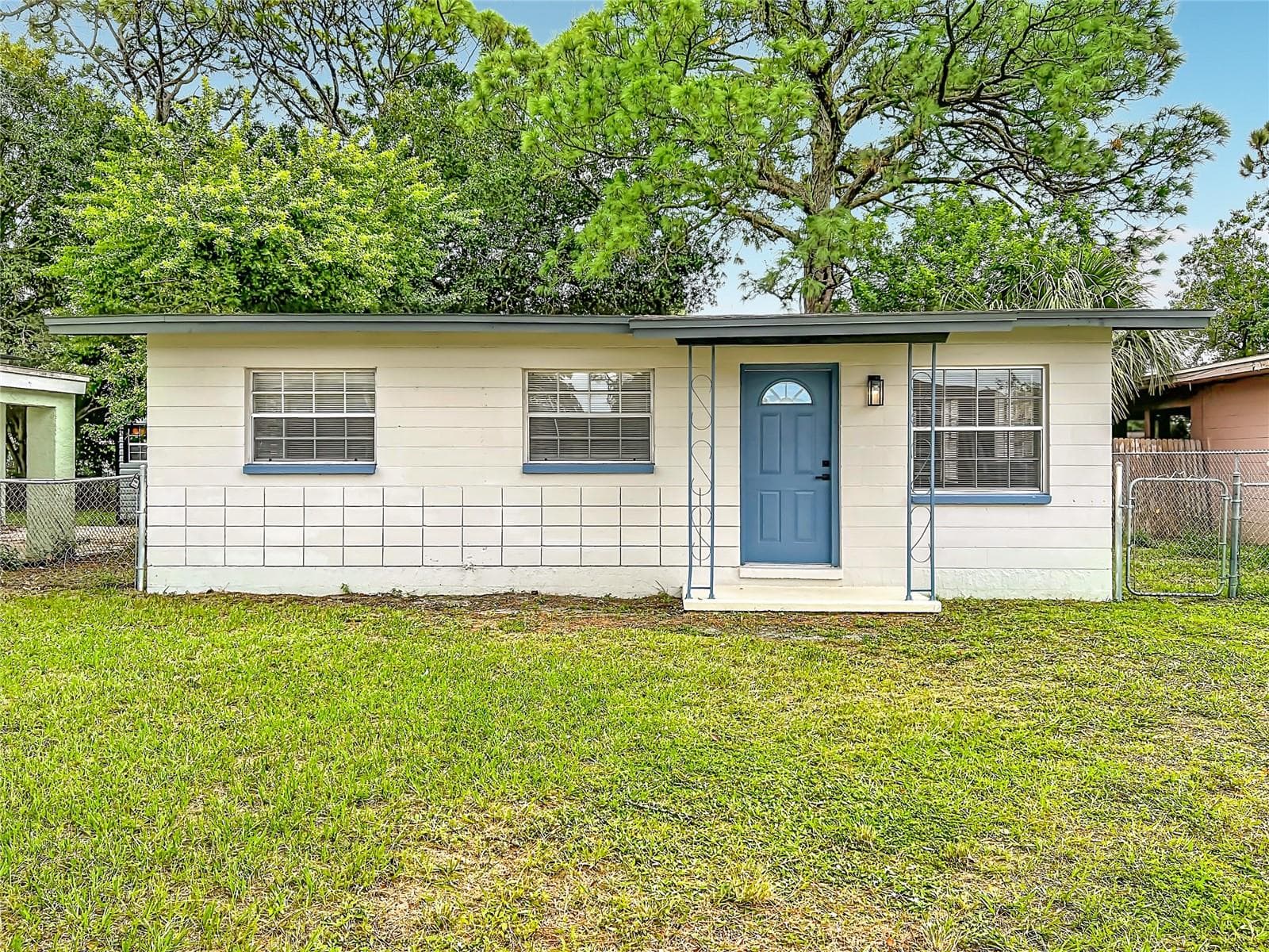 Single Family Residence at 1127 GROVE AVE, COCOA, photo 2 of 27