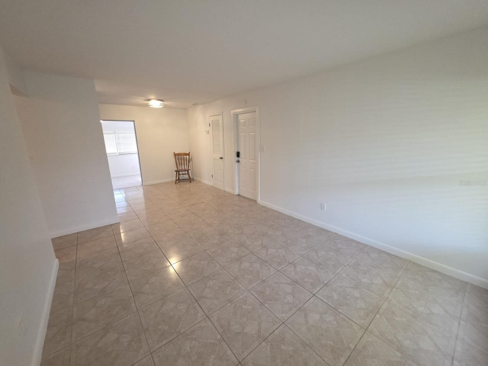 Single Family Residence at 336 GREENS END ST, ORLANDO, photo 6 of 17