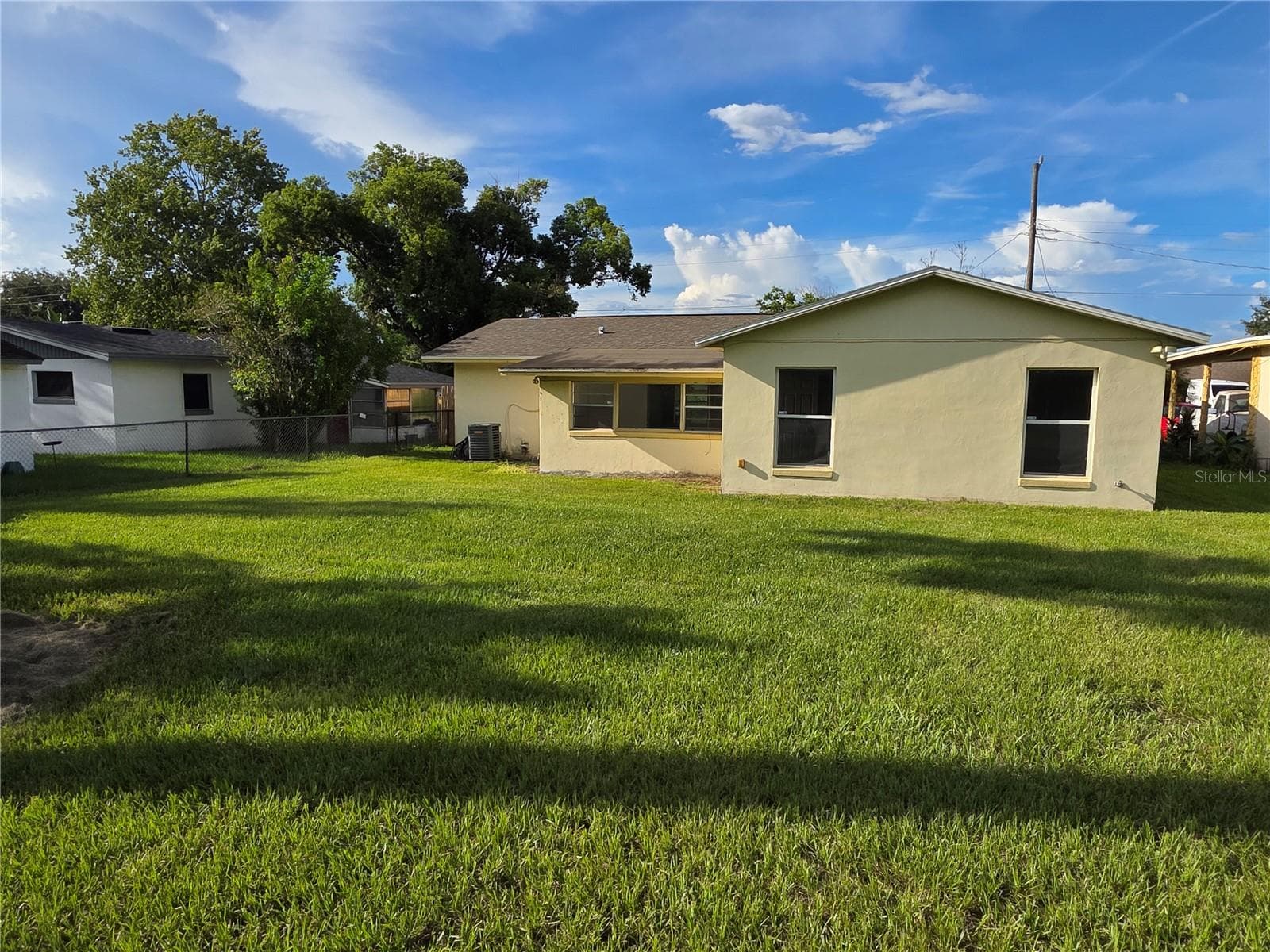 Single Family Residence at 336 GREENS END ST, ORLANDO, photo 15 of 17