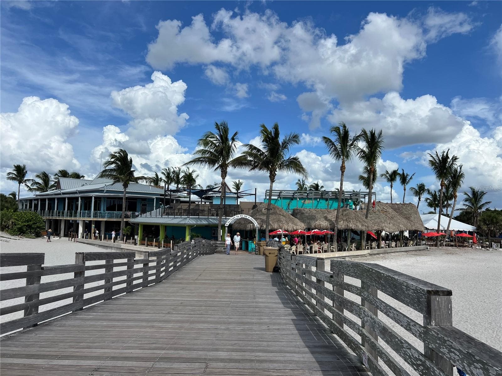 Venice Beach Pier - 82 CIRCLEWOOD DR #A3-4, VENICE