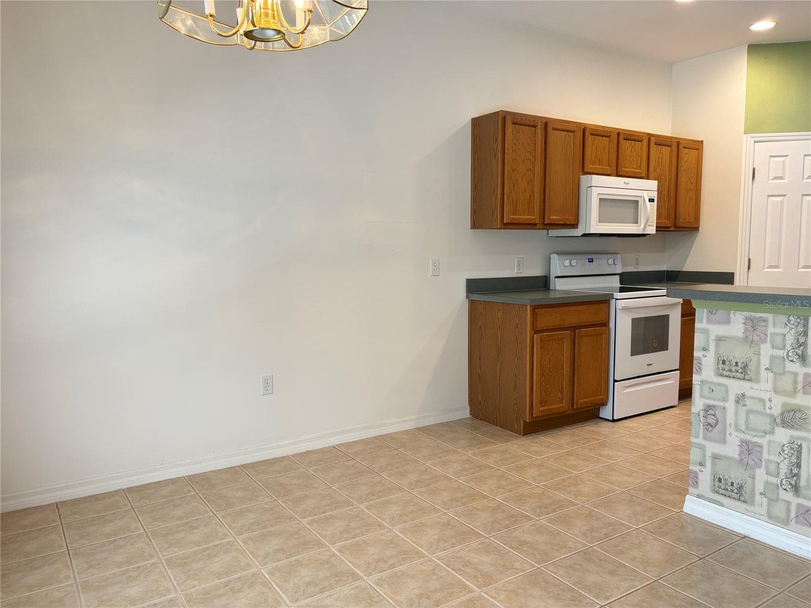 Single Family Residence at 219 KNOLL WOOD DR, POINCIANA, photo 10 of 57