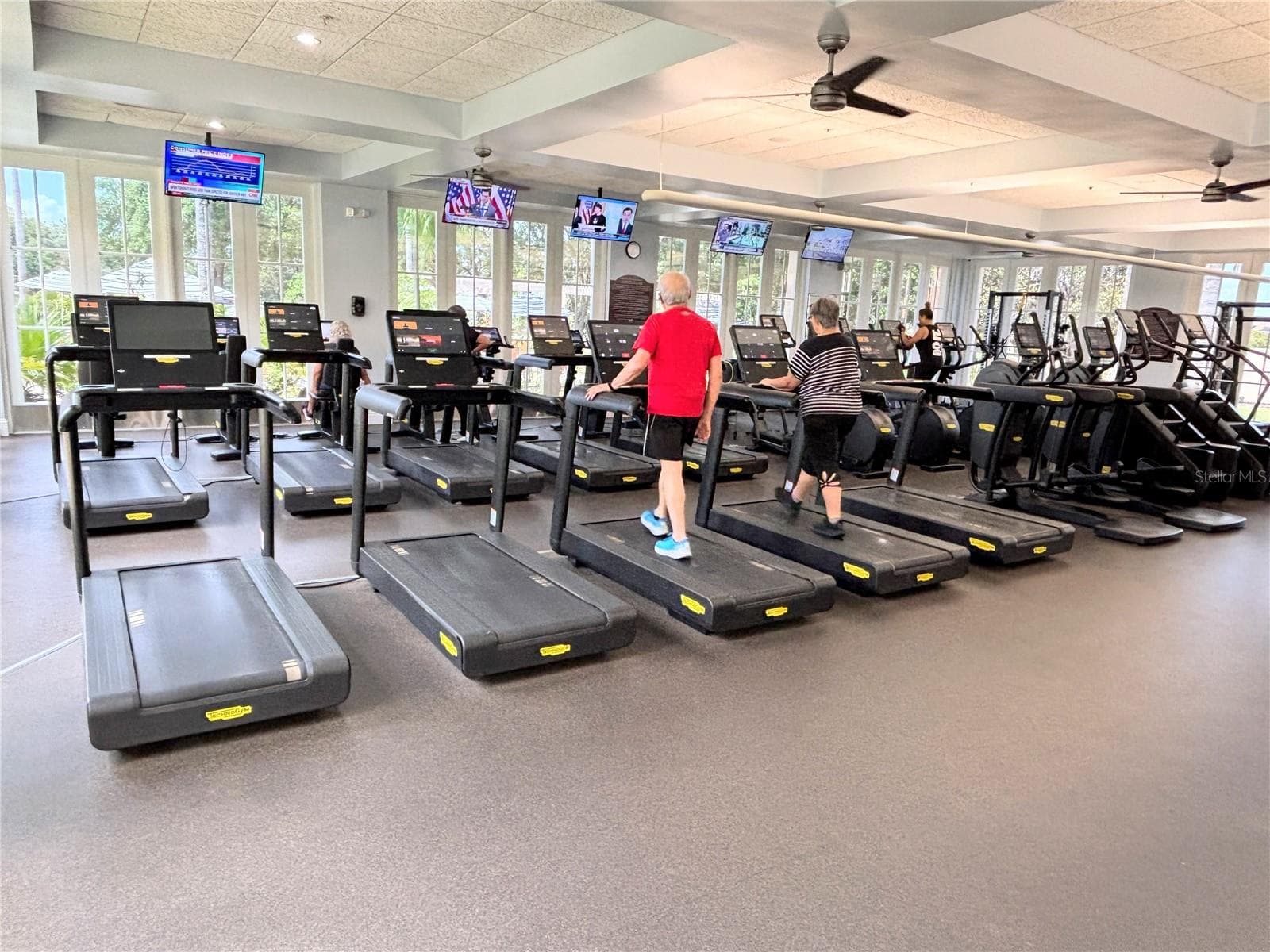 Riviera Rec cardio fitness area - 219 KNOLL WOOD DR, POINCIANA