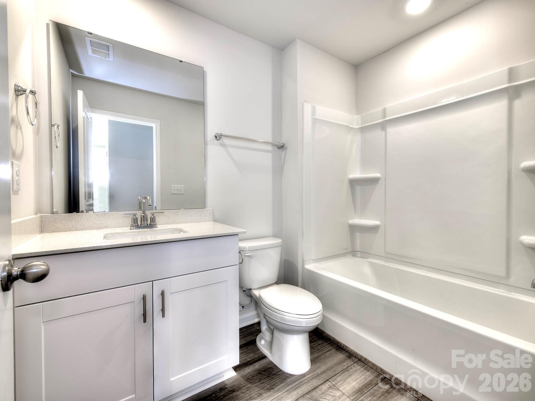 Townhouse at 840 Gerard Bay Drive, Fort Mill, photo 13 of 33