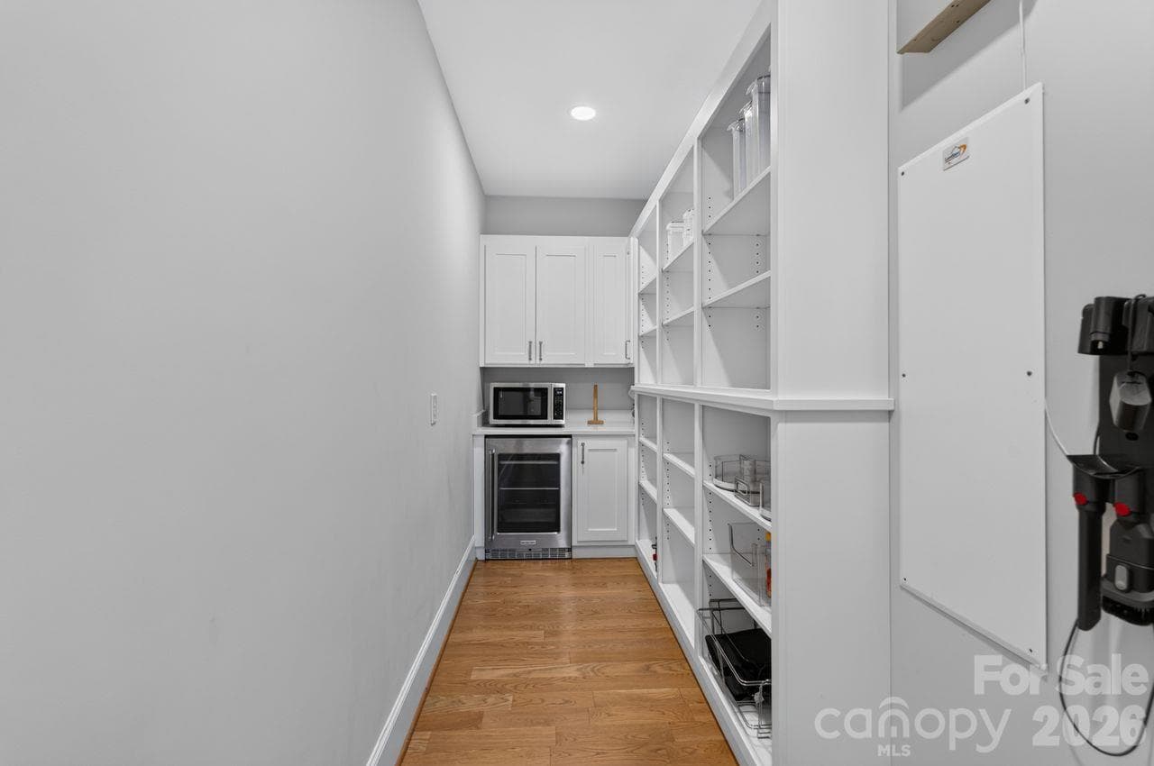 pantry - 148 Forest Lake Court, Mount Gilead