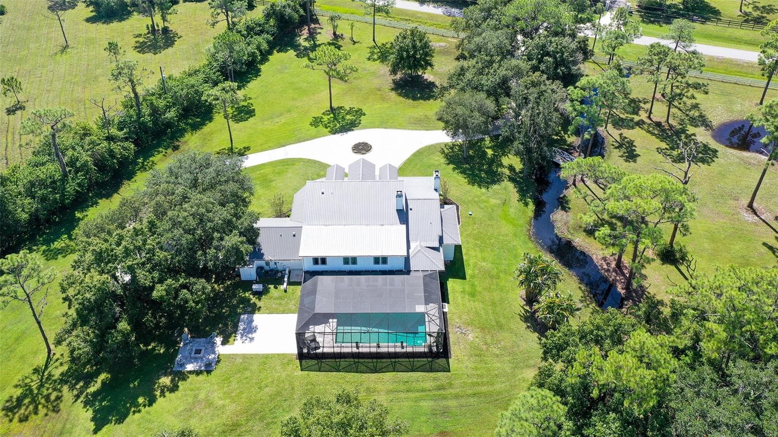 Single Family Residence at 19005 69TH AVE E, BRADENTON, photo 98 of 100