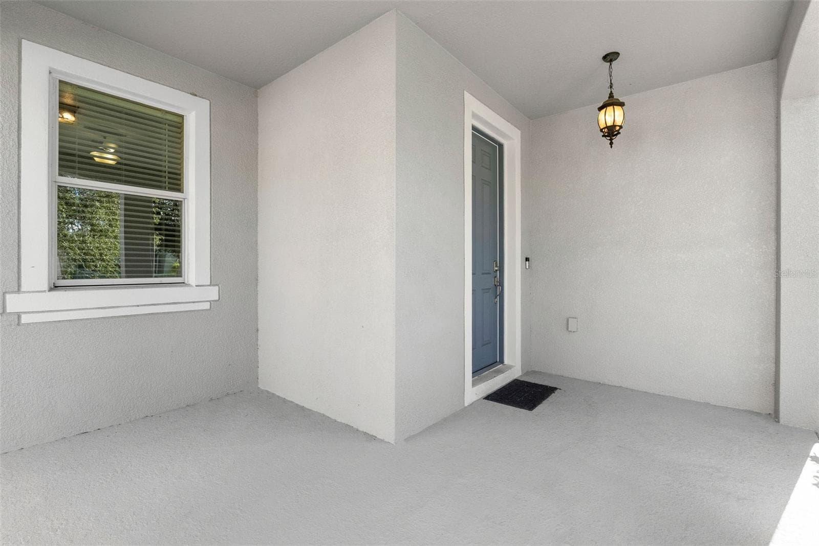 Single Family Residence at 11114 HARTFORD FERN DR, RIVERVIEW, photo 5 of 37